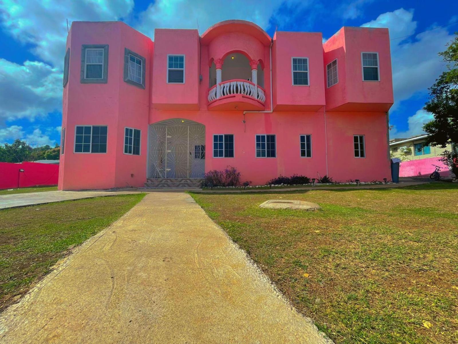 A Taste Of Jamaica Lavern'S Place Ocho Rios Exterior photo